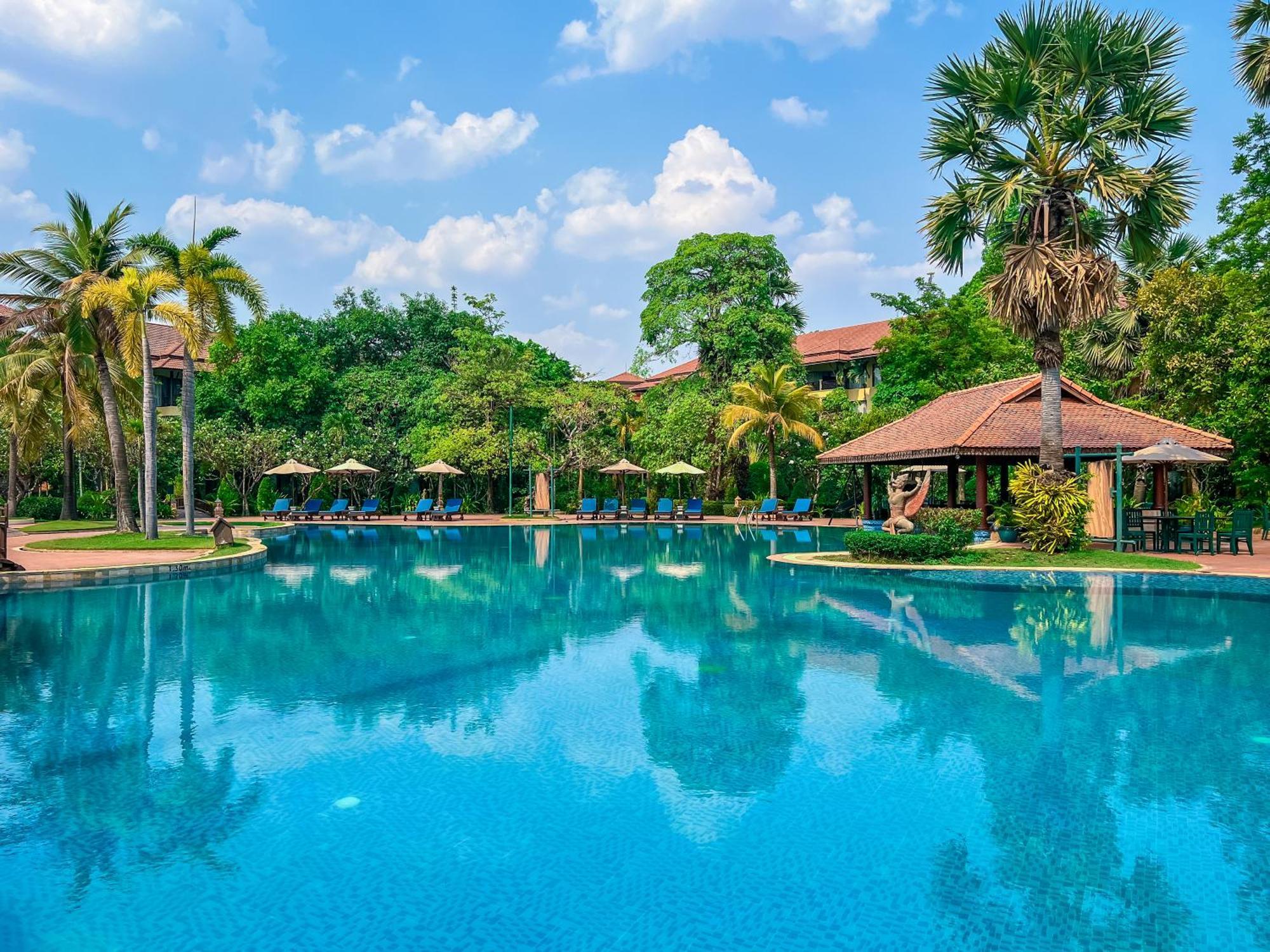 Angkor Palace Resort&Spa Siem Reap Exterior foto